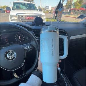 Stanley x Starbucks Flowstate Quencher 40oz Tumbler Spring Blue 2024 [BRAND NEW]